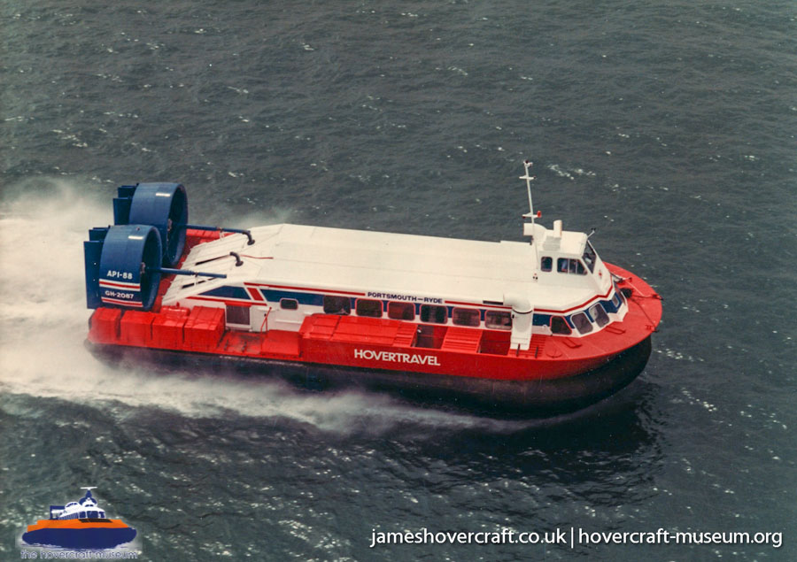 AP1-88 hovercraft promotional day by BHC -  (credit: The <a href='http://www.hovercraft-museum.org/' target='_blank'>Hovercraft Museum Trust</a>).